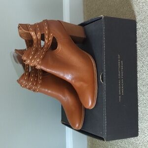Frye Naomi pick stitch Shootie